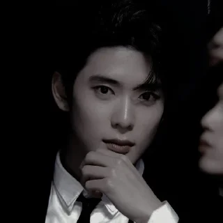 varel as jaehyun [2]