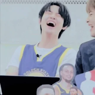 🤣 ⋆ chenle ⋆ @pradaskirts, sticker Telegram 12 sur 20