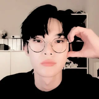 😼。𔘓 kim doyouñg @KEYZNTH