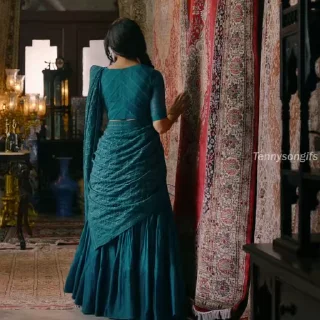 🌟 Mrunal Thakur 1, sticker Telegram 19 sur 25