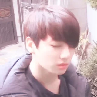 ✧ ̥ jungkook — @lilhyunjin