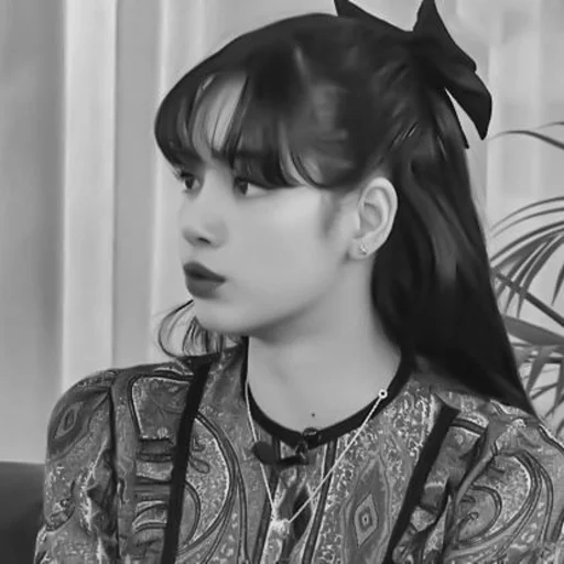 🖤 Sticker from 𖠿 :: LISA 𖥻 @MDDELICIEUX