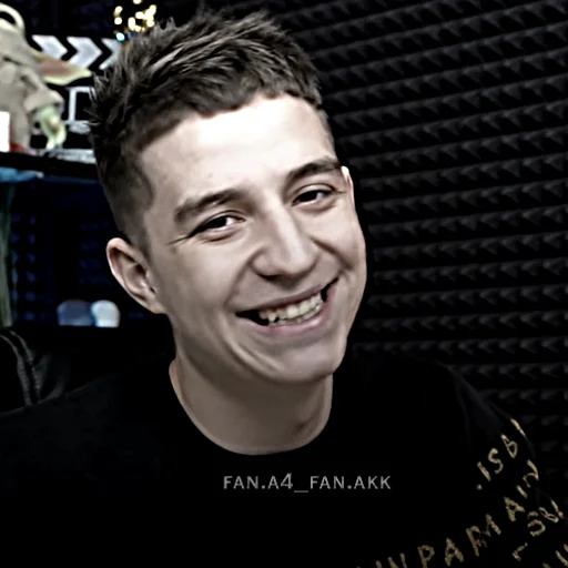 😏 Sticker #21 from глентик вау!!!<3   fan.a4_fan.akk