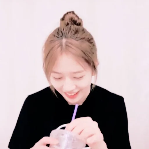 👼 Sticker from yujin — @indomiecs